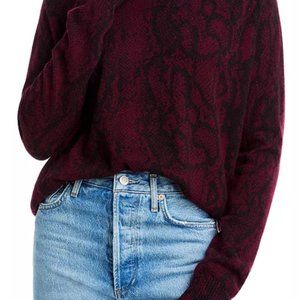 NWT AQUA Cashmere Snake Print Cashmere Sweater - 100% Exclusive M